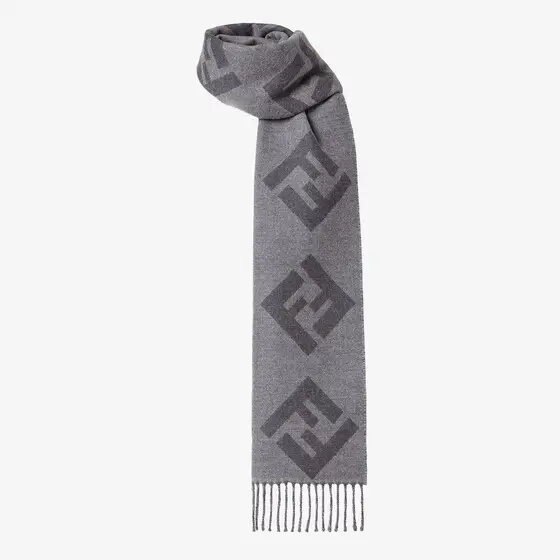 Fendi Rectangular scarf made of wool with an all-over, oversized | Thumbnail 3 Fendi Rectangular scarf made of wool with an all-over, oversized | Thumbnail 3
