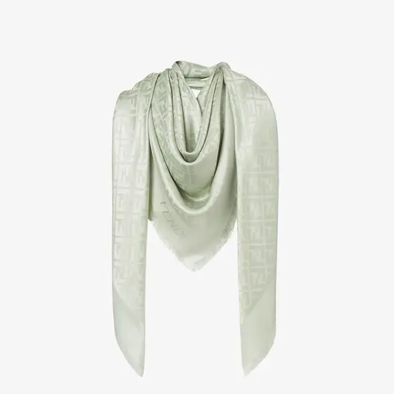 Fendi The iconic shawl is made of an organic silk and wool | Thumbnail 3 Fendi The iconic shawl is made of an organic silk and wool | Thumbnail 3