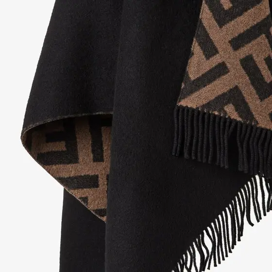 Fendi FF Poncho | Thumbnail 3 Fendi FF Poncho | Thumbnail 3
