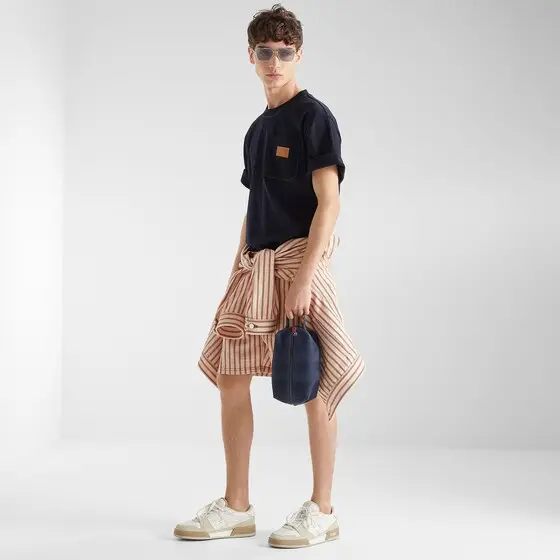 Fendi Regular-fit, short-sleeved crew-neck T-shirt | Thumbnail 4 Fendi Regular-fit, short-sleeved crew-neck T-shirt | Thumbnail 4