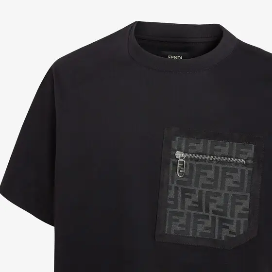 Fendi Skater-style T-shirt with zip pocket on the chest | Thumbnail 3 Fendi Skater-style T-shirt with zip pocket on the chest | Thumbnail 3