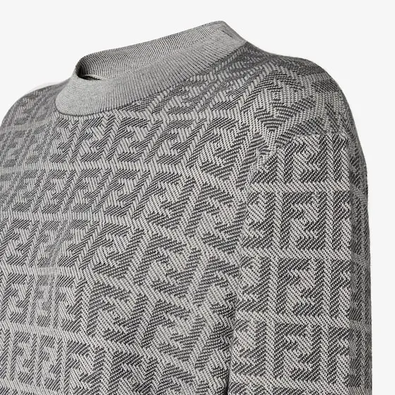 Fendi Long-sleeved boxy jumper with round neck | Thumbnail 3