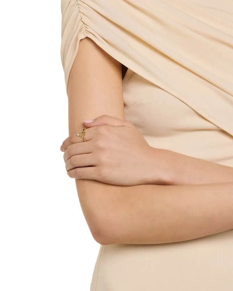 Pia Round Diamond Yellow Gold Ring Pia Round Diamond Yellow Gold Ring