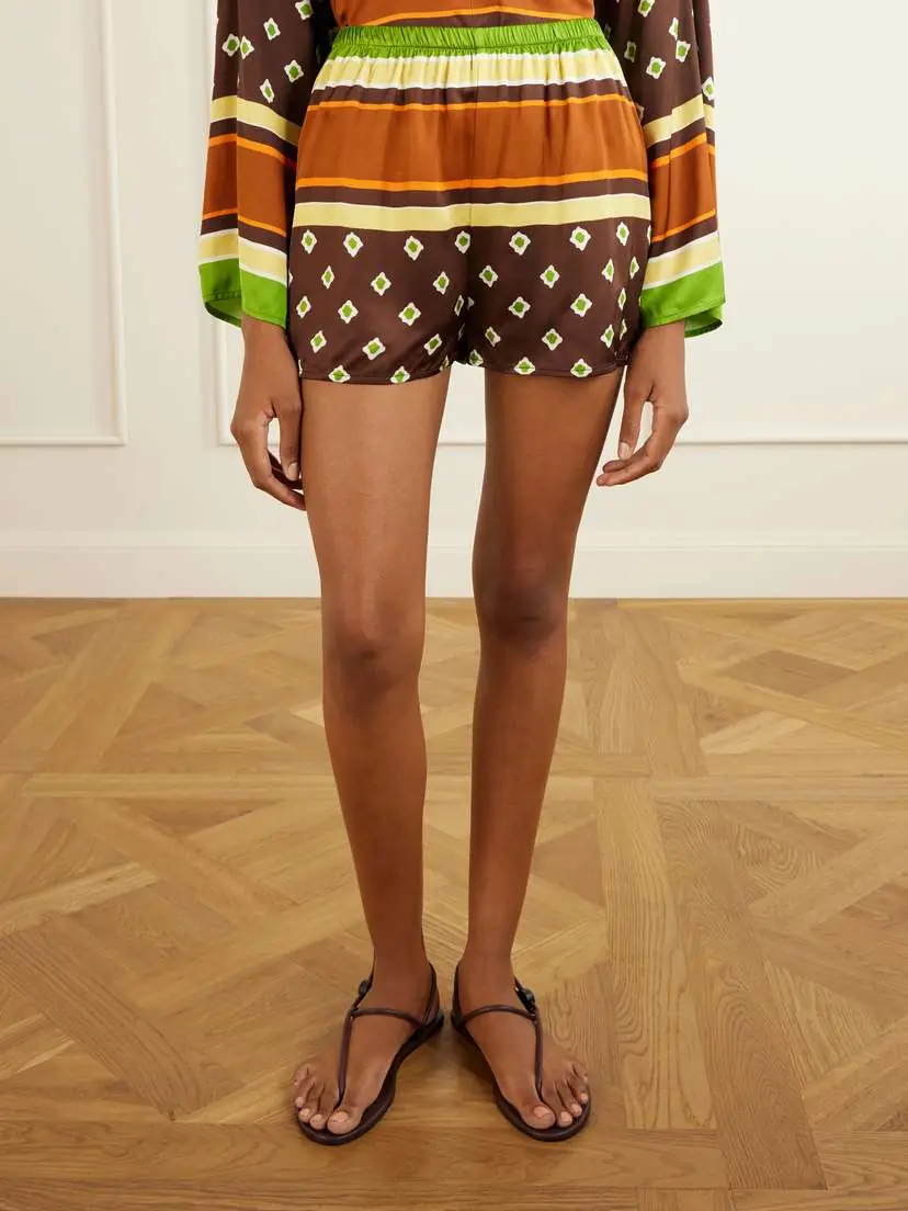 Faithfull Tia Printed Satin Shorts | Thumbnail 3