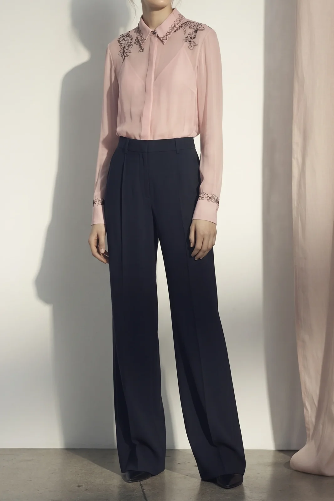 CREPE CHIFFON BUTTON-UP SHIRT WITH LACE CREPE CHIFFON BUTTON-UP SHIRT WITH LACE