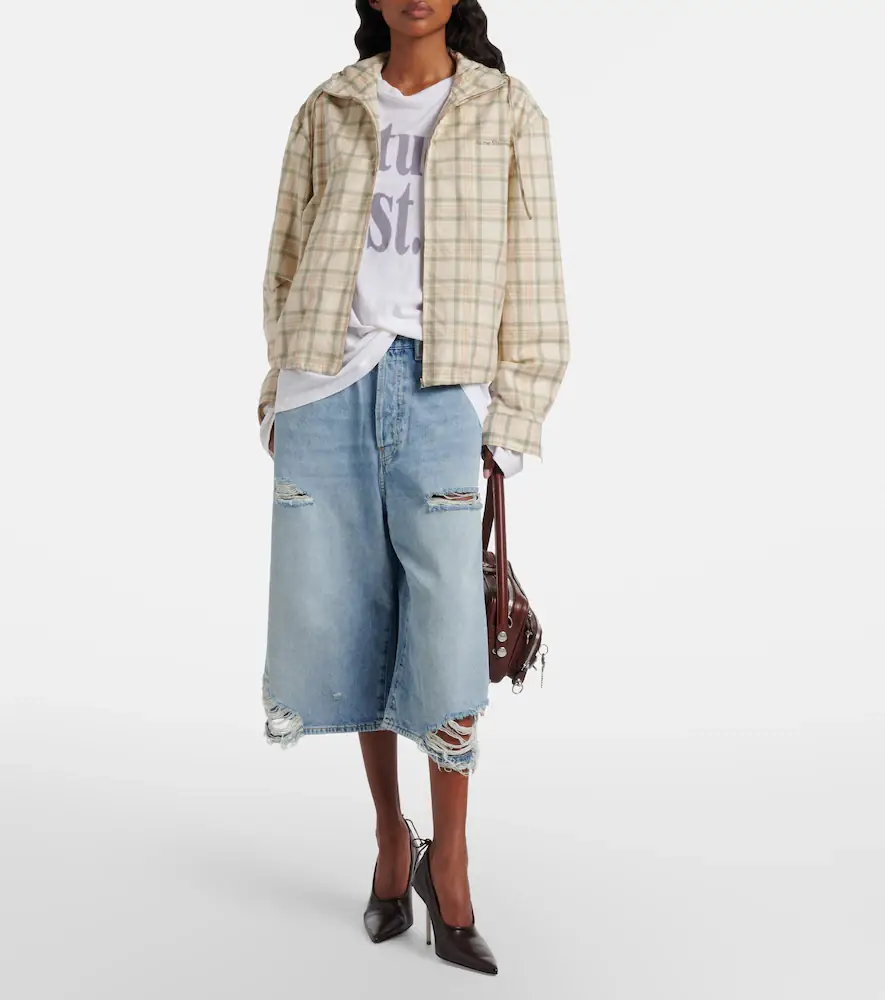 Acne Studios Distressed denim Bermuda shorts | Thumbnail 6
