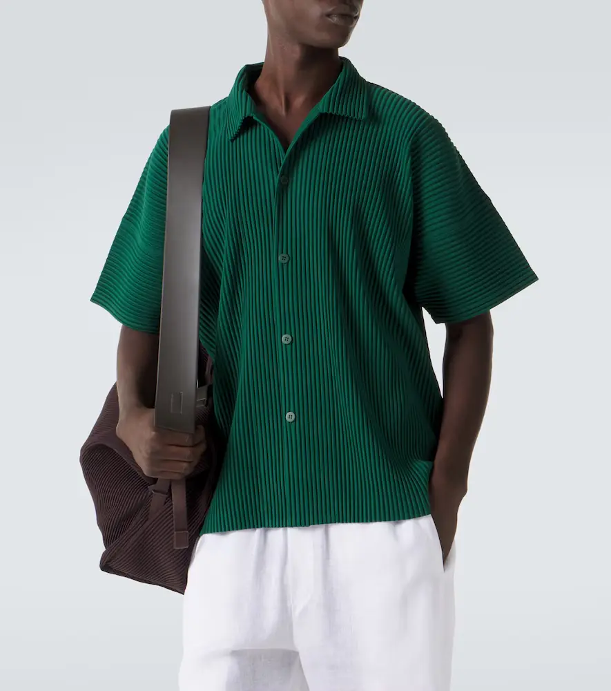 Homme Plissé Issey Miyake Monthly Colors: May pleated shirt | Thumbnail 4 Homme Plissé Issey Miyake Monthly Colors: May pleated shirt | Thumbnail 4