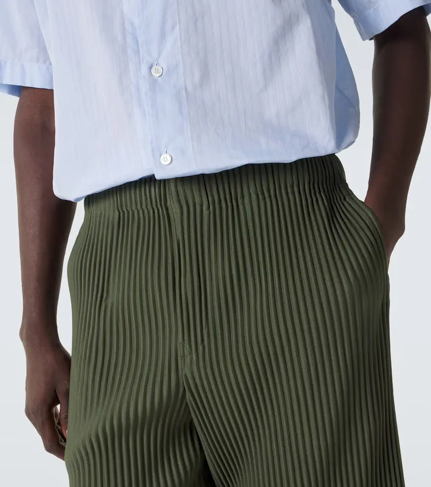 Homme Plissé Issey Miyake Color Pleats 2 Bermuda shorts | Thumbnail 2 Homme Plissé Issey Miyake Color Pleats 2 Bermuda shorts | Thumbnail 2