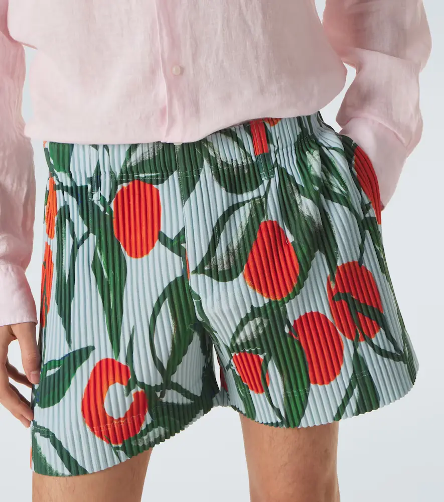 Homme Plissé Issey Miyake Pleated printed shorts | Thumbnail 2 Homme Plissé Issey Miyake Pleated printed shorts | Thumbnail 2