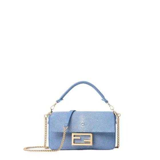 Fendi Iconic mini Baguette® bag made of luxury, hand-polished | Image 1 Fendi Iconic mini Baguette® bag made of luxury, hand-polished | Image 1