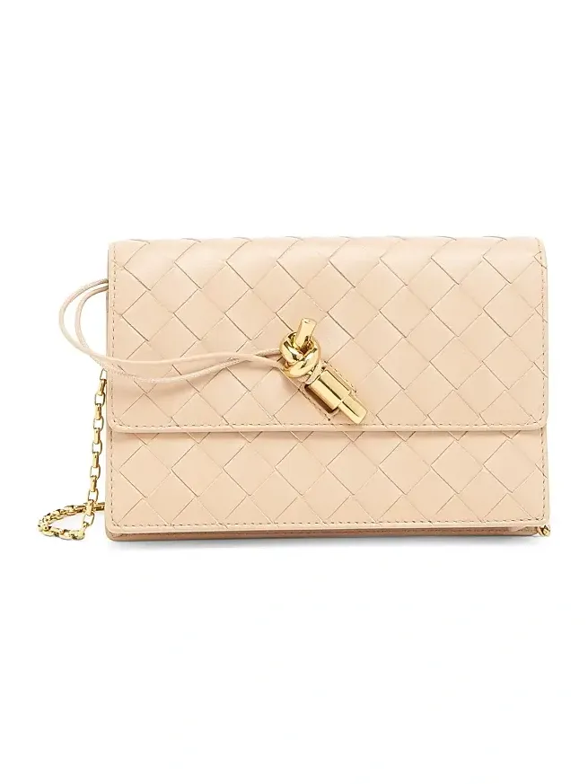 Women's Andiamo Intrecciato Leather Chain Pouch Women's Andiamo Intrecciato Leather Chain Pouch