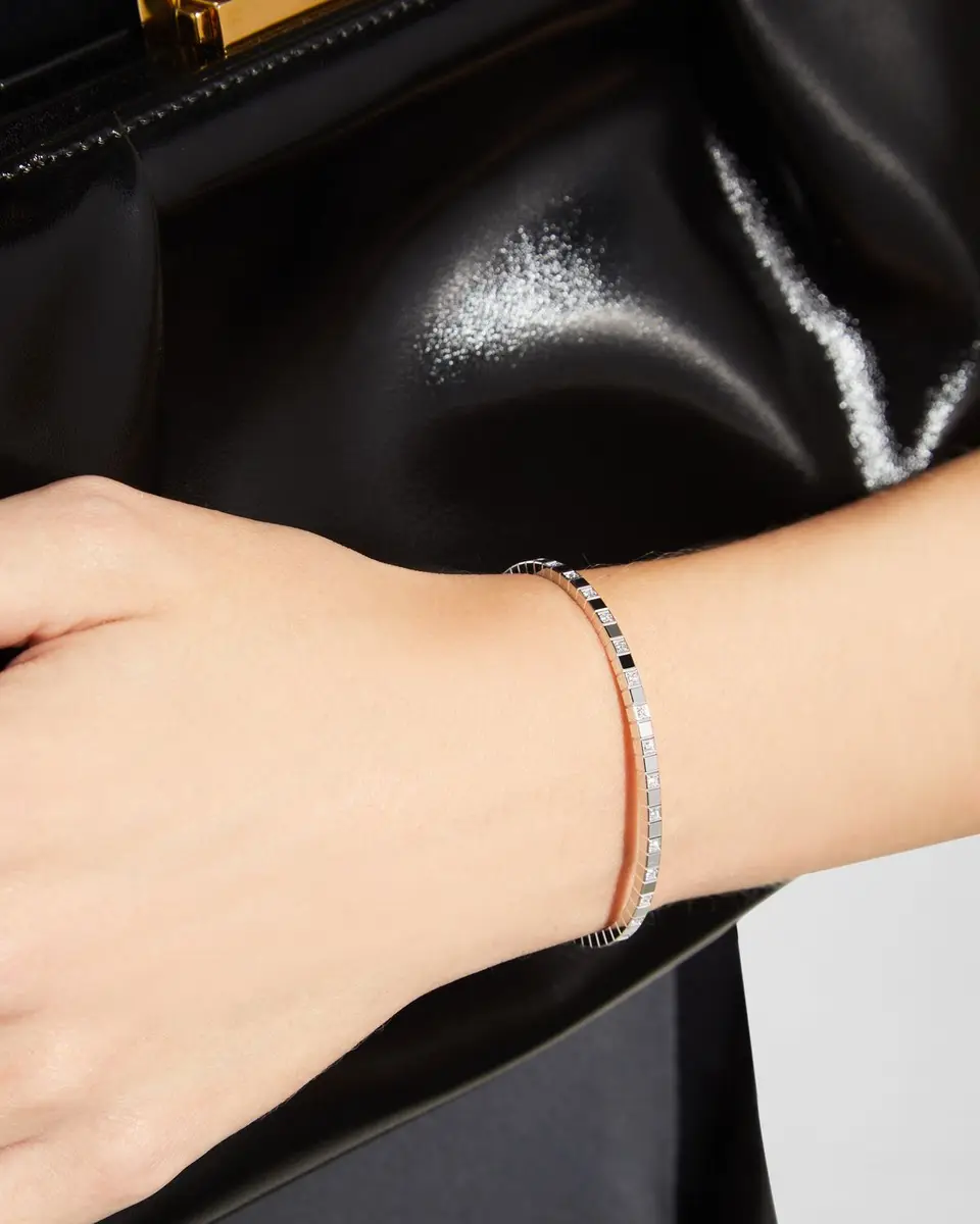 Chopard Ice Cube 18K White Gold Semi-Diamond Bangle Bracelet, Size Small | Image 1 Chopard Ice Cube 18K White Gold Semi-Diamond Bangle Bracelet, Size Small | Image 1