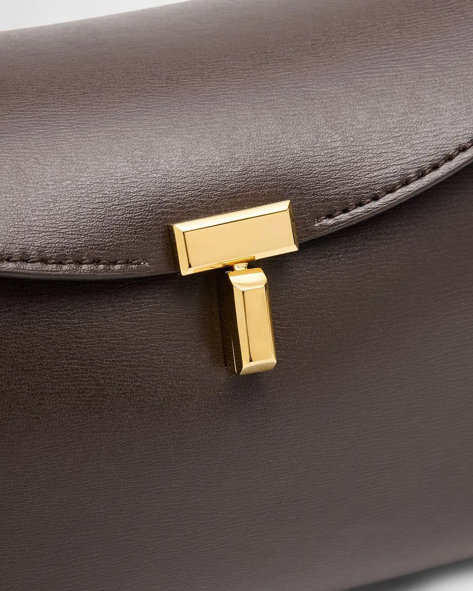 TOTEME T Lock Flap Leather Clutch Bag | Thumbnail 5 TOTEME T Lock Flap Leather Clutch Bag | Thumbnail 5
