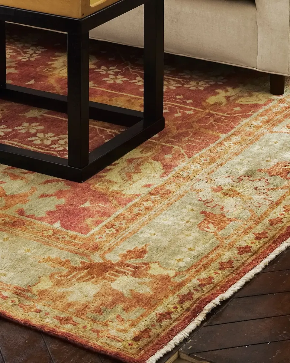 Safavieh Oushak Rug | Image 1 Safavieh Oushak Rug | Image 1