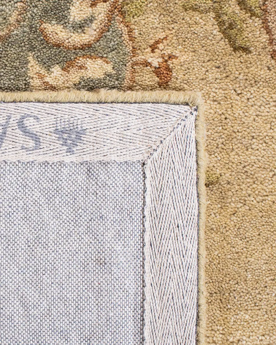 Safavieh Aubusson Hand Tufted Rug | Thumbnail 5 Safavieh Aubusson Hand Tufted Rug | Thumbnail 5