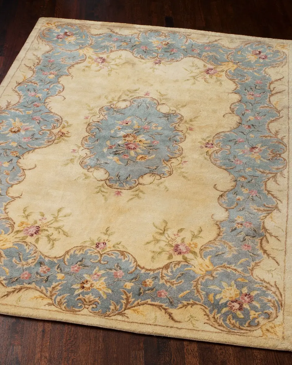 Safavieh Aubusson Hand Tufted Rug | Thumbnail 4 Safavieh Aubusson Hand Tufted Rug | Thumbnail 4