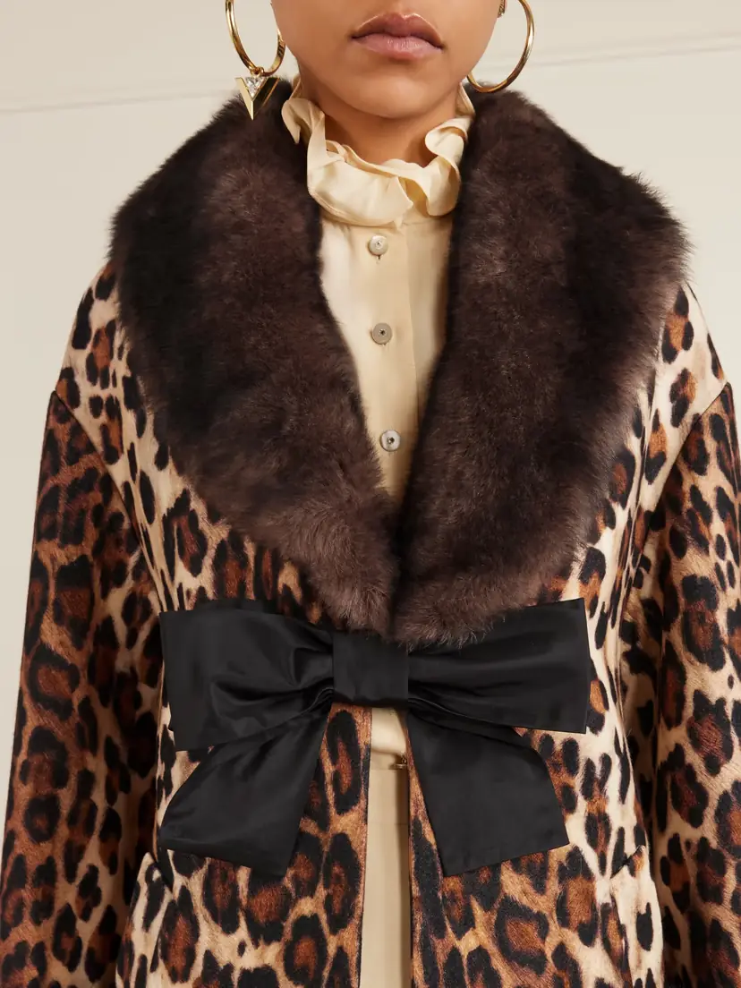 Valentino Garavani Bow-embellished Shearling-trimmed Leopard-print Wool Coat - Leopard print | Thumbnail 4 Valentino Garavani Bow-embellished Shearling-trimmed Leopard-print Wool Coat - Leopard print | Thumbnail 4