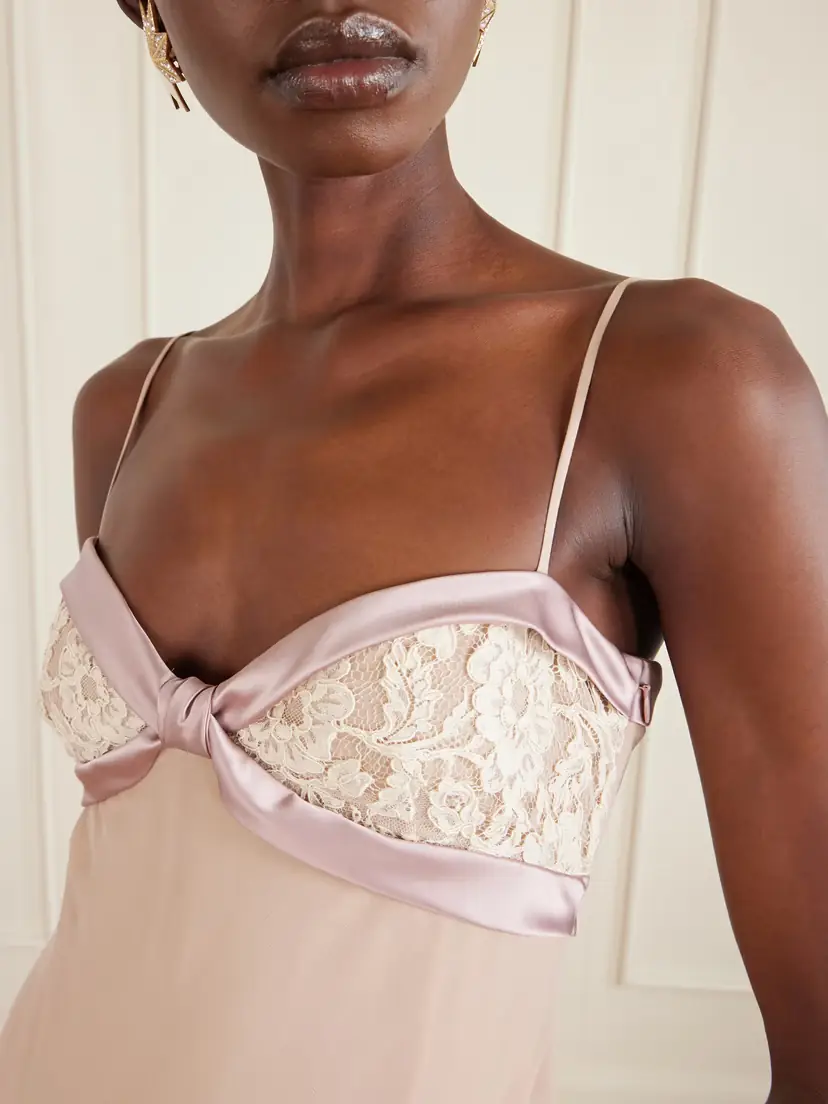 Valentino Garavani Lace- And Satin-trimmed Silk-georgette Gown | Thumbnail 4