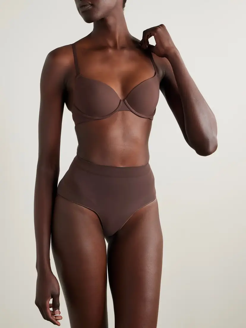 Skims Fits Everybody T-shirt Bra - Cocoa | Thumbnail 2 Skims Fits Everybody T-shirt Bra - Cocoa | Thumbnail 2