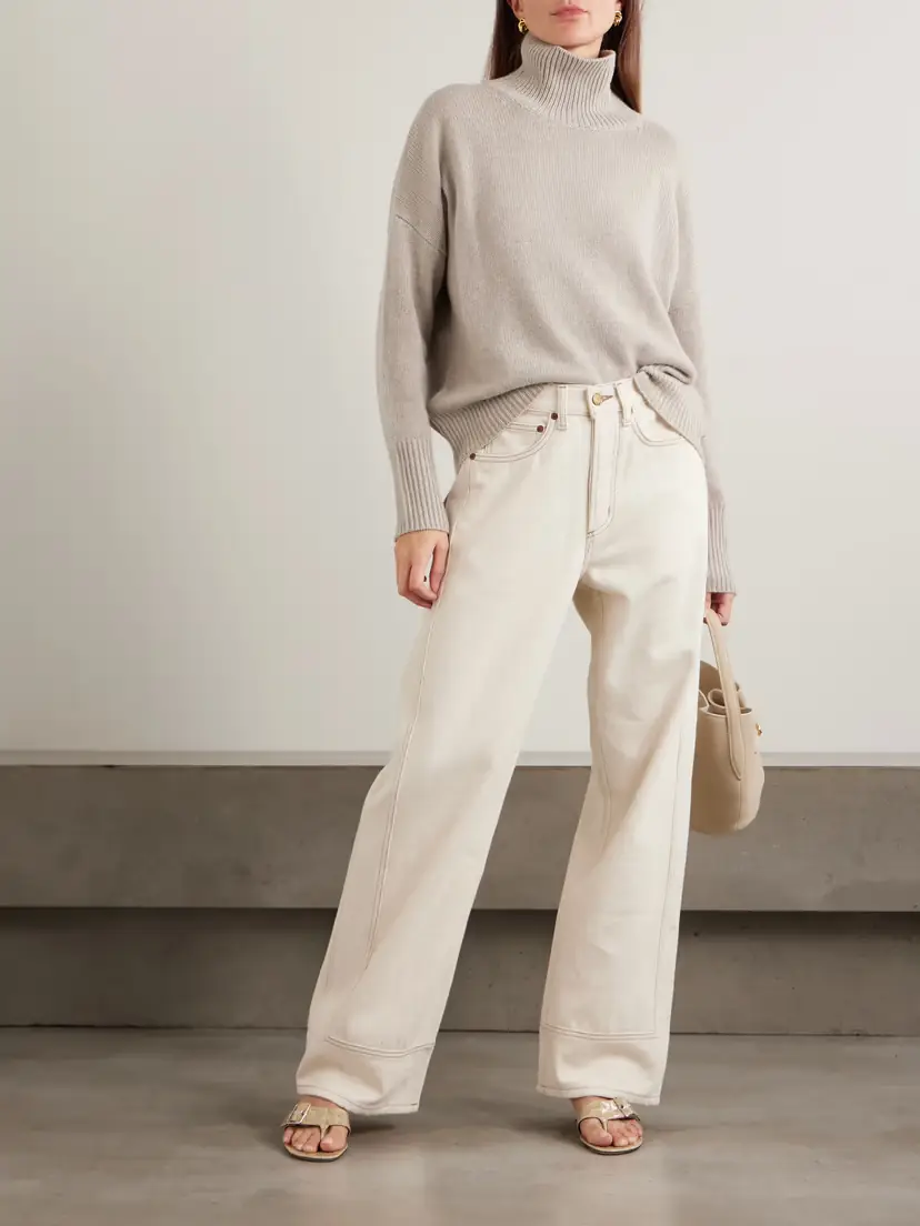 Lisa Yang Heidi Cashmere Turtleneck Sweater | Thumbnail 2 Lisa Yang Heidi Cashmere Turtleneck Sweater | Thumbnail 2