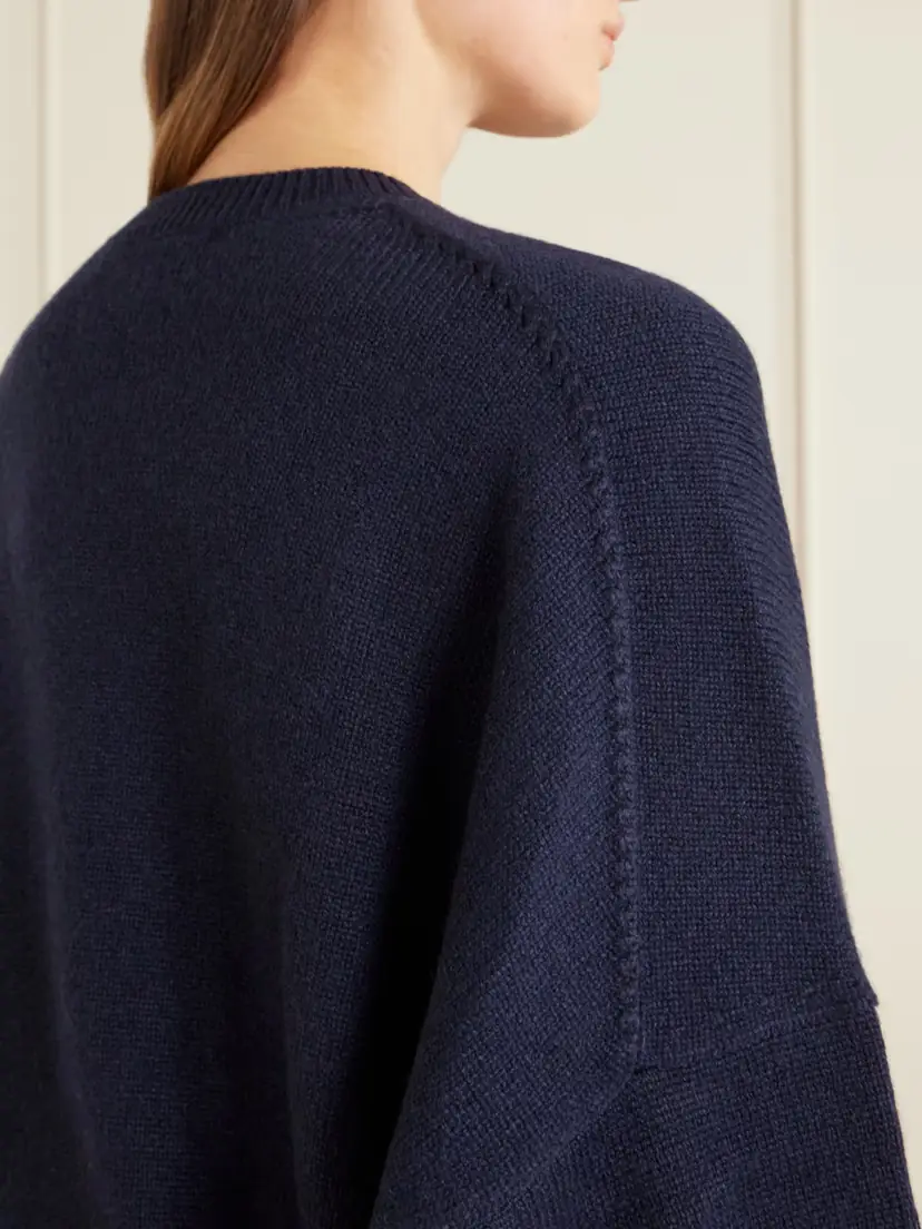 Khaite Margaux Oversized Cashmere Sweater | Thumbnail 5 Khaite Margaux Oversized Cashmere Sweater | Thumbnail 5