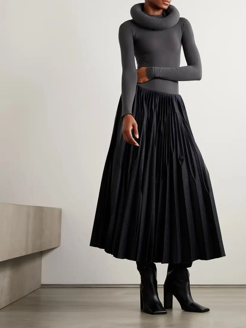 Alaïa Pleated Wool Midi Skirt | Thumbnail 2