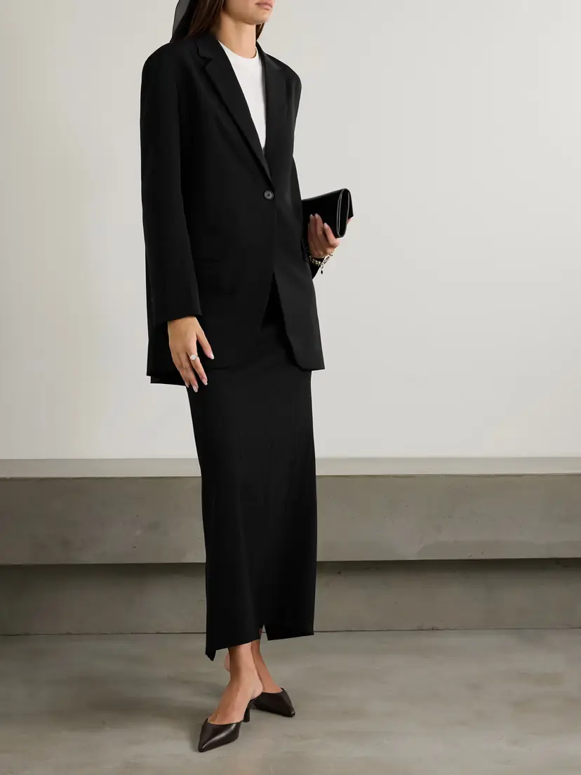 The Row Obine Crepe Blazer | Thumbnail 2 The Row Obine Crepe Blazer | Thumbnail 2