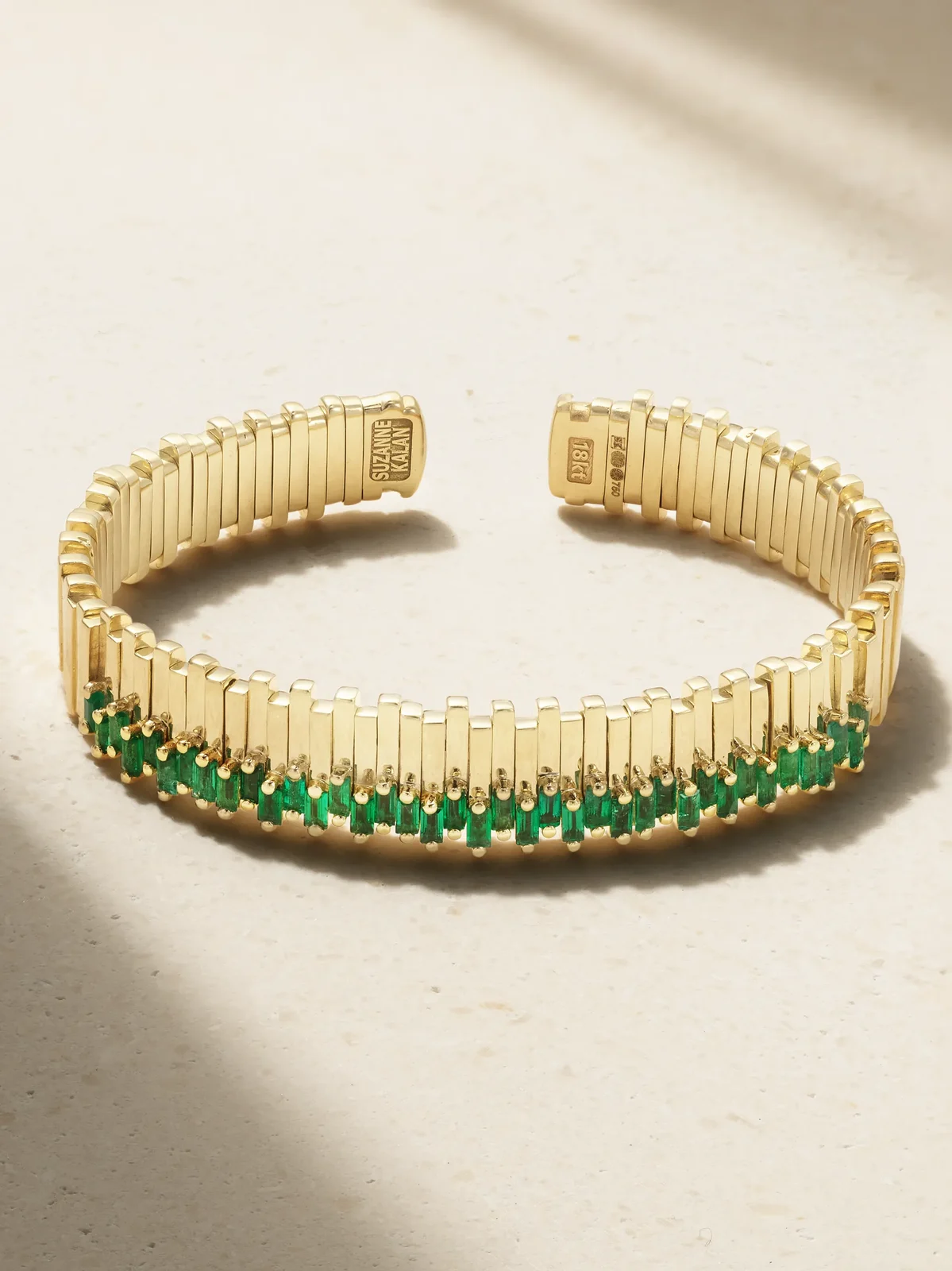 18-karat Gold Emerald Bangle 18-karat Gold Emerald Bangle