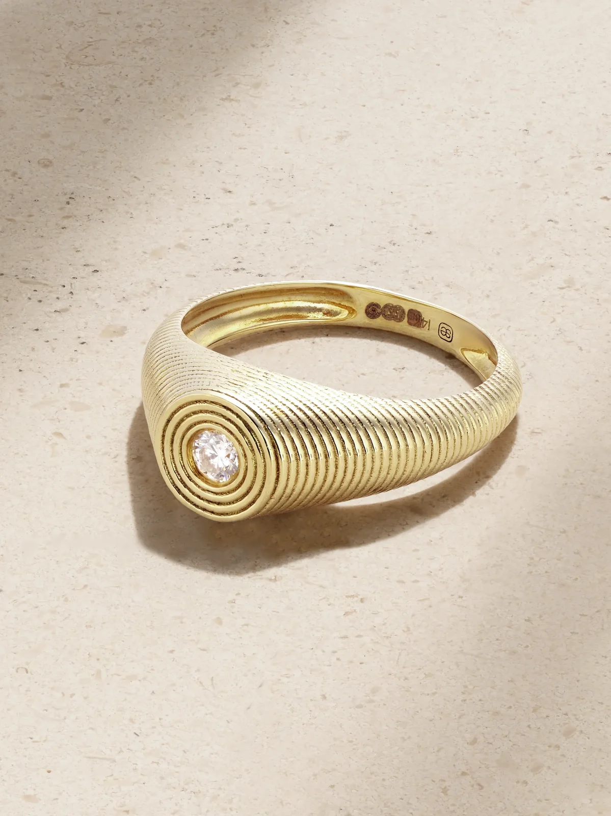 14-karat Gold Diamond Ring 14-karat Gold Diamond Ring