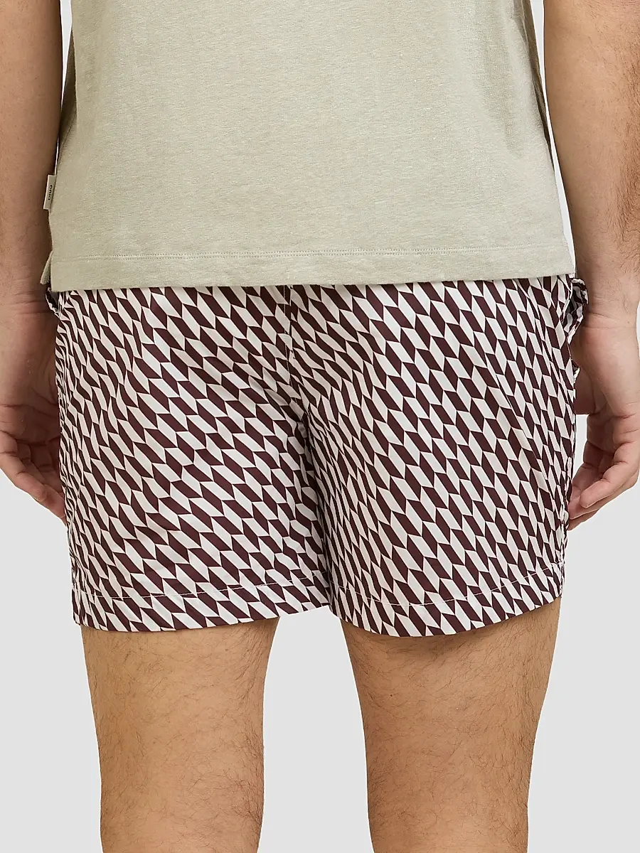 Onia Men's Charles Geometric 5'' Swim Trunks | Thumbnail 3 Onia Men's Charles Geometric 5'' Swim Trunks | Thumbnail 3