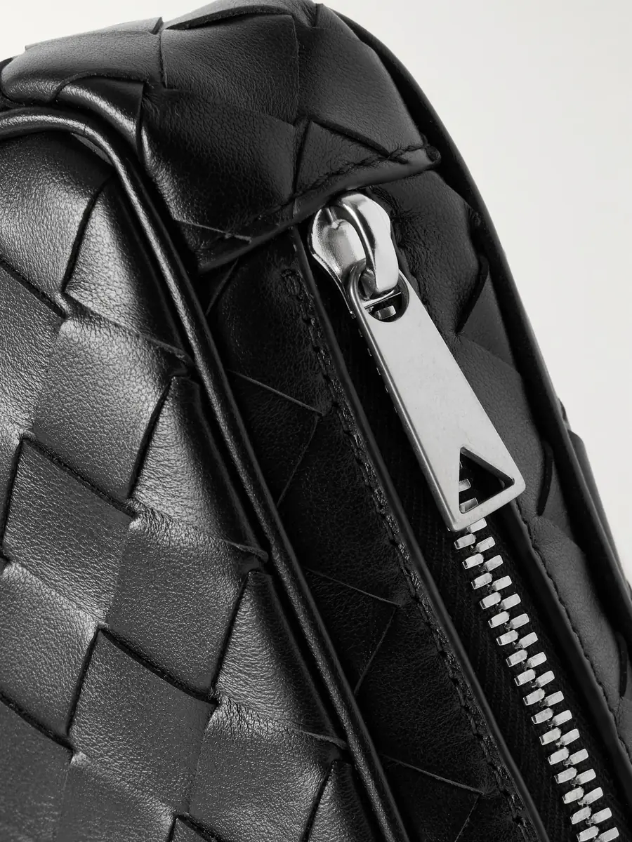 Bottega Veneta Intrecciato Leather Pouch - Men | Thumbnail 4 Bottega Veneta Intrecciato Leather Pouch - Men | Thumbnail 4