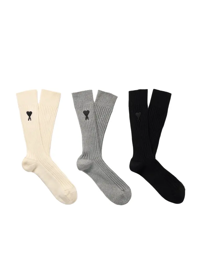 AMI PARIS Three-Pack Logo-Embroidered Ribbed Cotton-Blend Socks - Men | Image 1 AMI PARIS Three-Pack Logo-Embroidered Ribbed Cotton-Blend Socks - Men | Image 1