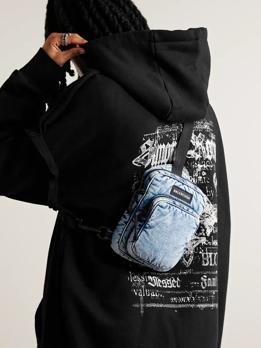 Balenciaga Explorer Logo-Appliquéd Nylon-Twill Messenger Bag - Men | Thumbnail 2 Balenciaga Explorer Logo-Appliquéd Nylon-Twill Messenger Bag - Men | Thumbnail 2