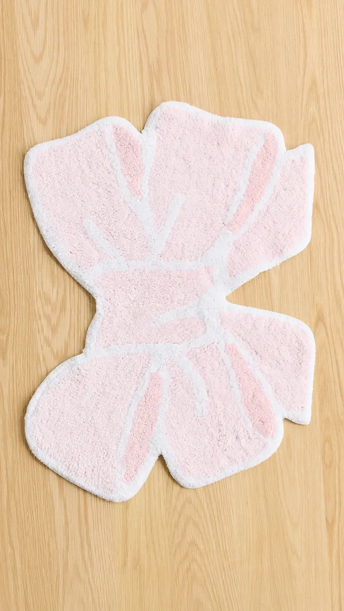 LoveShackFancy Bath Rug | Thumbnail 5