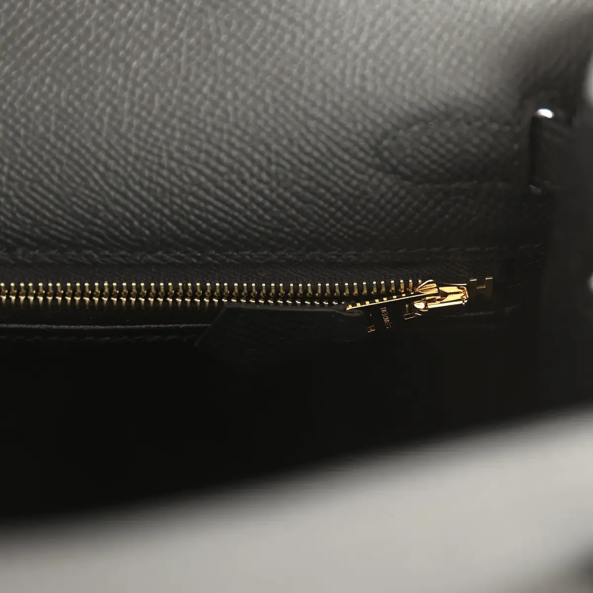 HERMÈS Hermes Kelly Sellier 25 Black Epsom Gold Hardware | Thumbnail 9 HERMÈS Hermes Kelly Sellier 25 Black Epsom Gold Hardware | Thumbnail 9