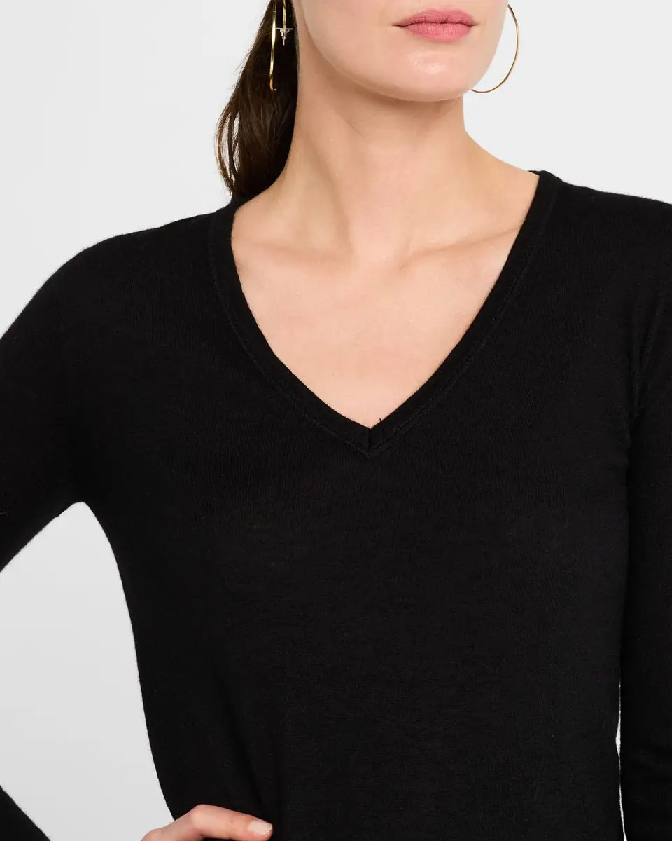 MAJESTIC FILATURES Machine Washable Cashmere V-Neck Pullover | Thumbnail 4 MAJESTIC FILATURES Machine Washable Cashmere V-Neck Pullover | Thumbnail 4