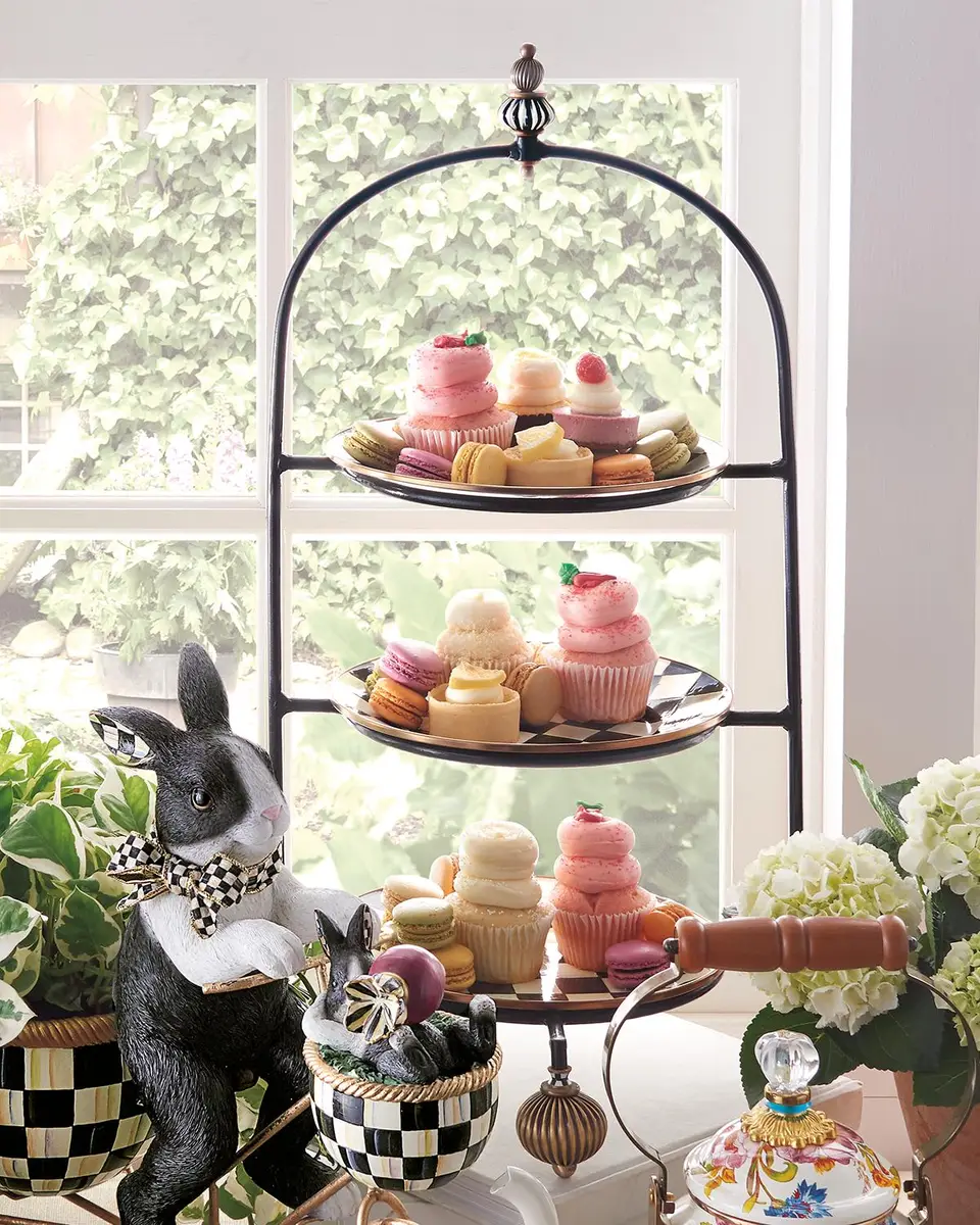 MacKenzie-Childs Courtly Check Dinner Plate | Thumbnail 4