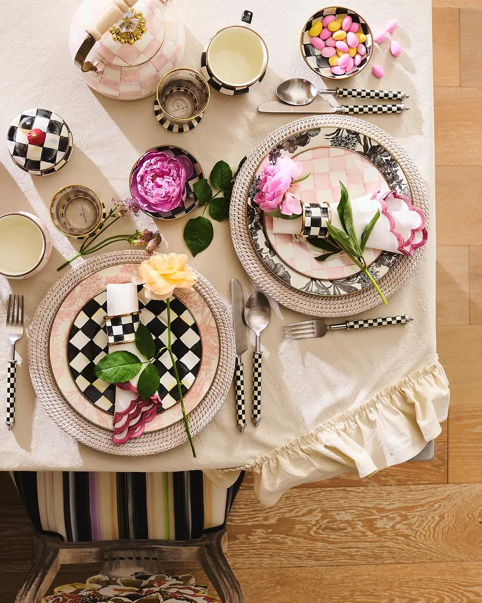 MacKenzie-Childs Courtly Check Dinner Plate | Thumbnail 5