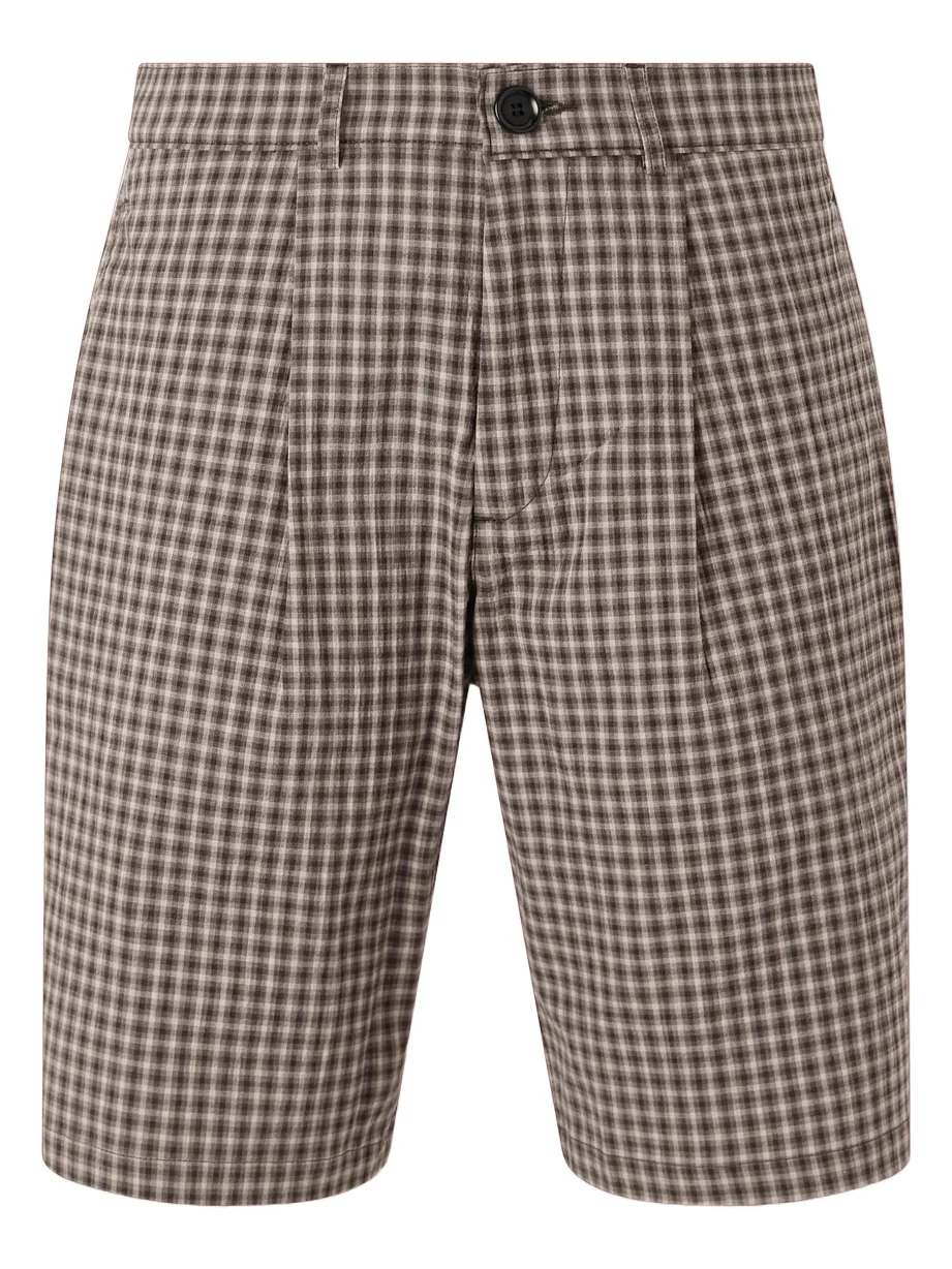 Leaman Straight-Leg Pleated Checked Cotton-Blend Shorts - Men Leaman Straight-Leg Pleated Checked Cotton-Blend Shorts - Men