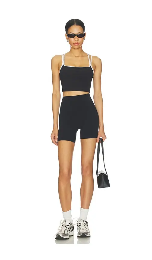 Vuori Daily Layered Tank | Thumbnail 4 Vuori Daily Layered Tank | Thumbnail 4