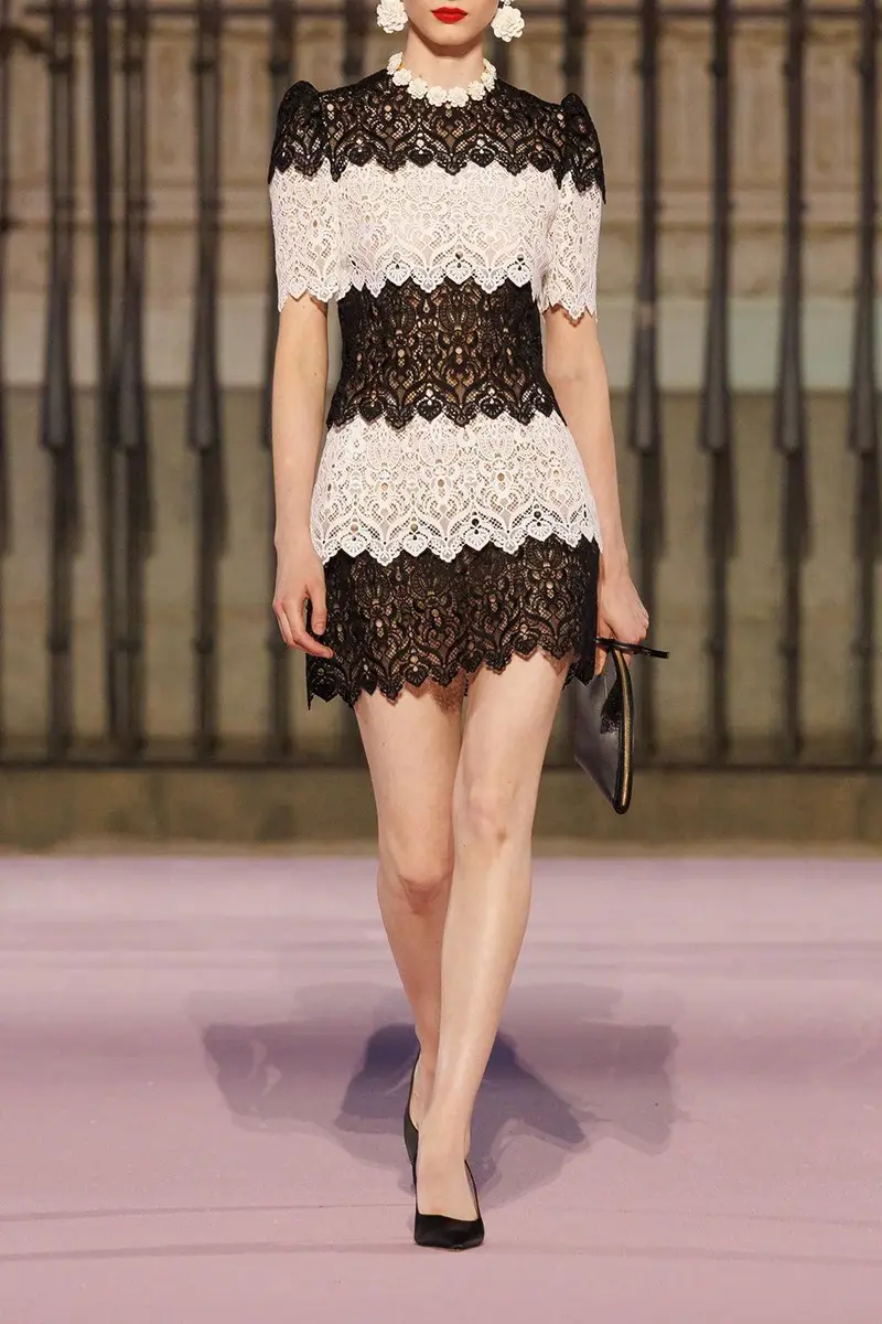 Carolina Herrera Short Sleeve Crewneck Mini Dress | Thumbnail 2