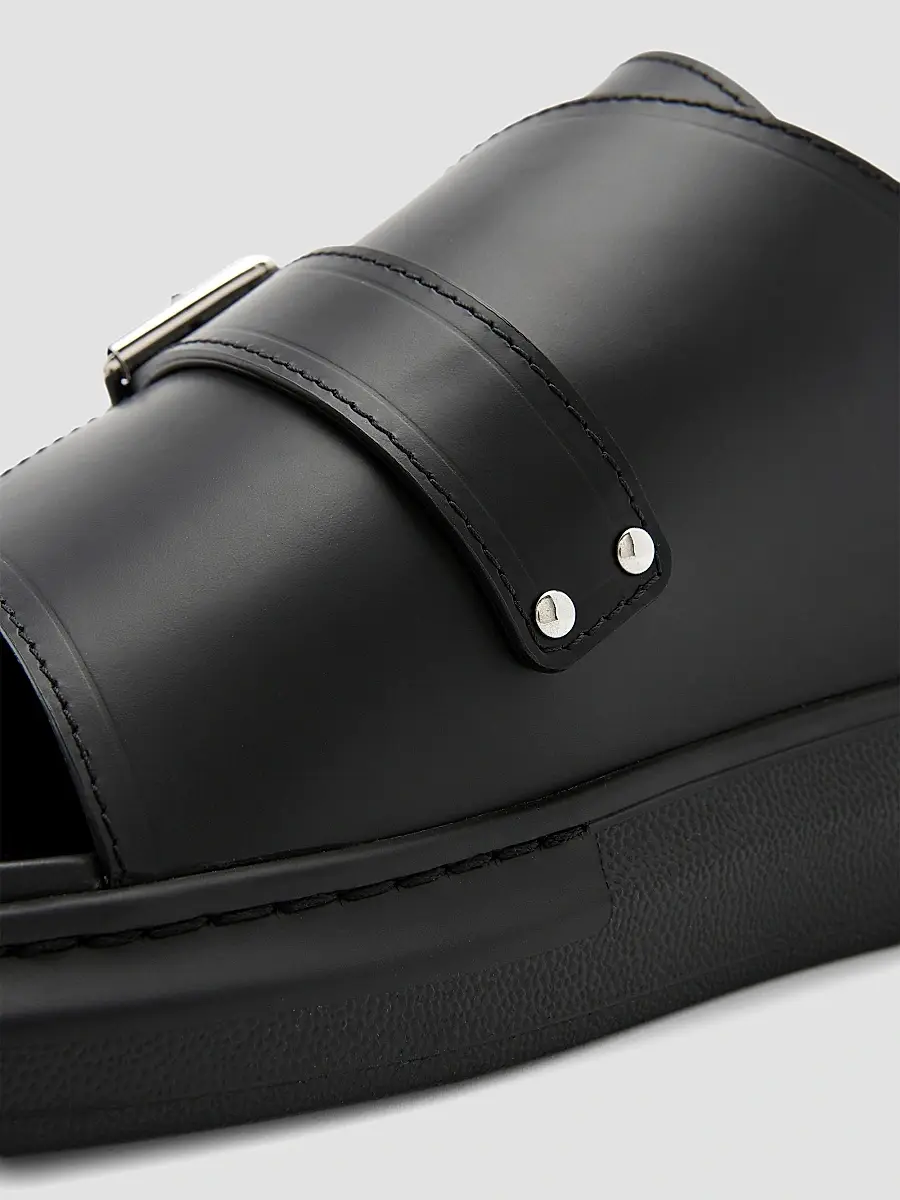 Alexander McQueen Men's Hybrid Buckle Rubber Slide Sandals | Thumbnail 5 Alexander McQueen Men's Hybrid Buckle Rubber Slide Sandals | Thumbnail 5