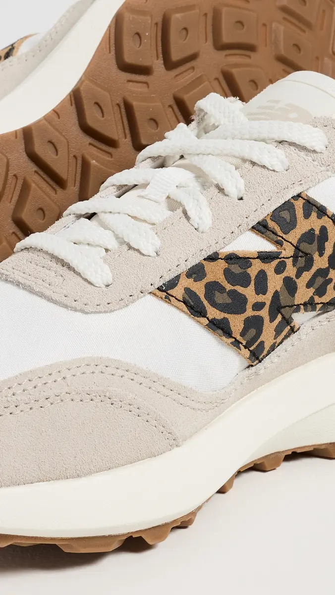 New Balance 370 Sneakers | Thumbnail 6