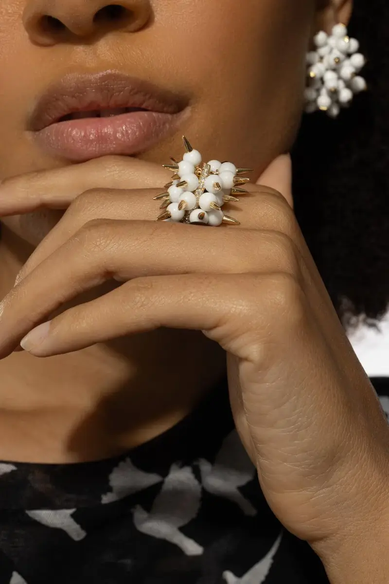 ALETTO BROTHERS Whte Onyx Spiked Muse Ring | Thumbnail 4