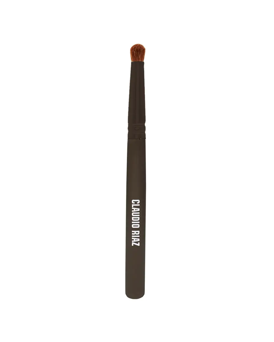 Claudio Riaz Dramatic Crease Brush | Thumbnail 2