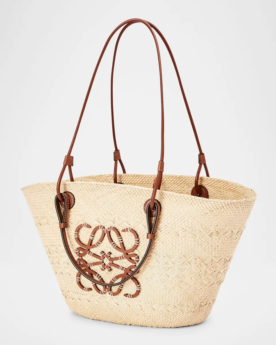 Loewe x Paula's Ibiza Anagram Basket Bag in Iraca Palm with Leather Handles | Thumbnail 2 Loewe x Paula's Ibiza Anagram Basket Bag in Iraca Palm with Leather Handles | Thumbnail 2