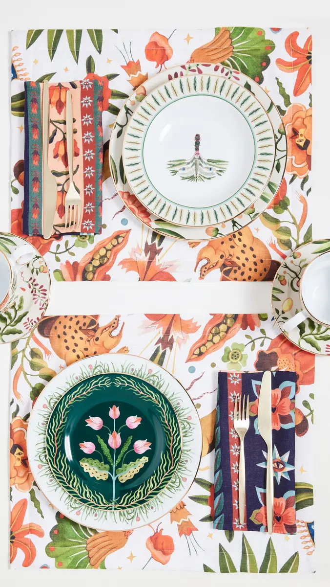 La DoubleJ Dessert Plates Set | Thumbnail 4
