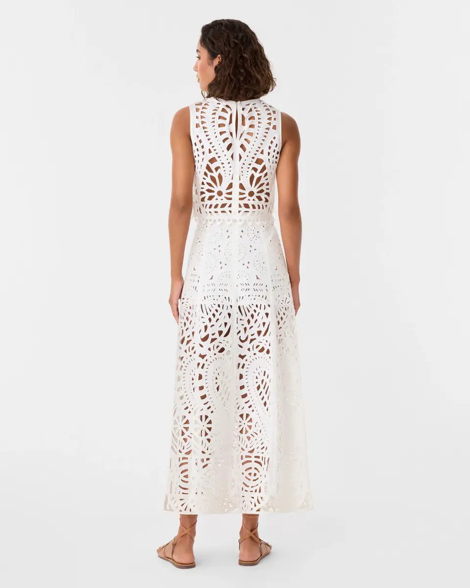 Emporio Sirenuse Ada Top in Brisé Cutwork | Thumbnail 11 Emporio Sirenuse Ada Top in Brisé Cutwork | Thumbnail 11