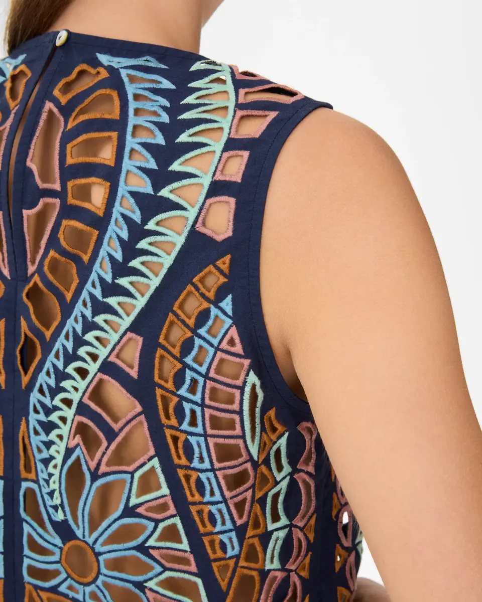 Emporio Sirenuse Ada Top in Brisé Cutwork | Thumbnail 6 Emporio Sirenuse Ada Top in Brisé Cutwork | Thumbnail 6