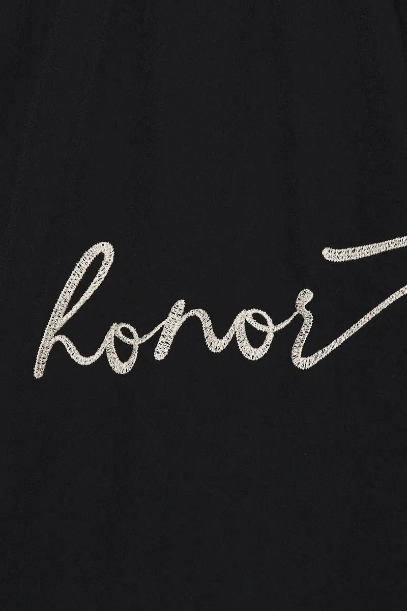 Honor The Gift Hybrid Cursive 5 Trunk | Thumbnail 10